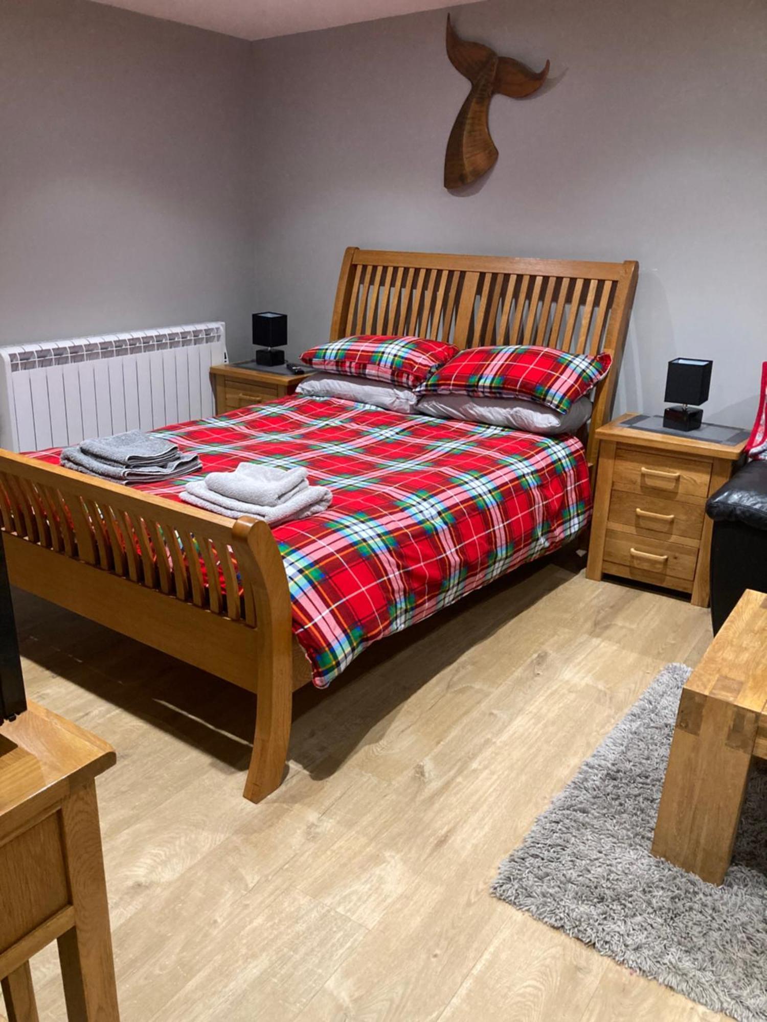 Roblins Nest Apartment Ammanford Exterior foto